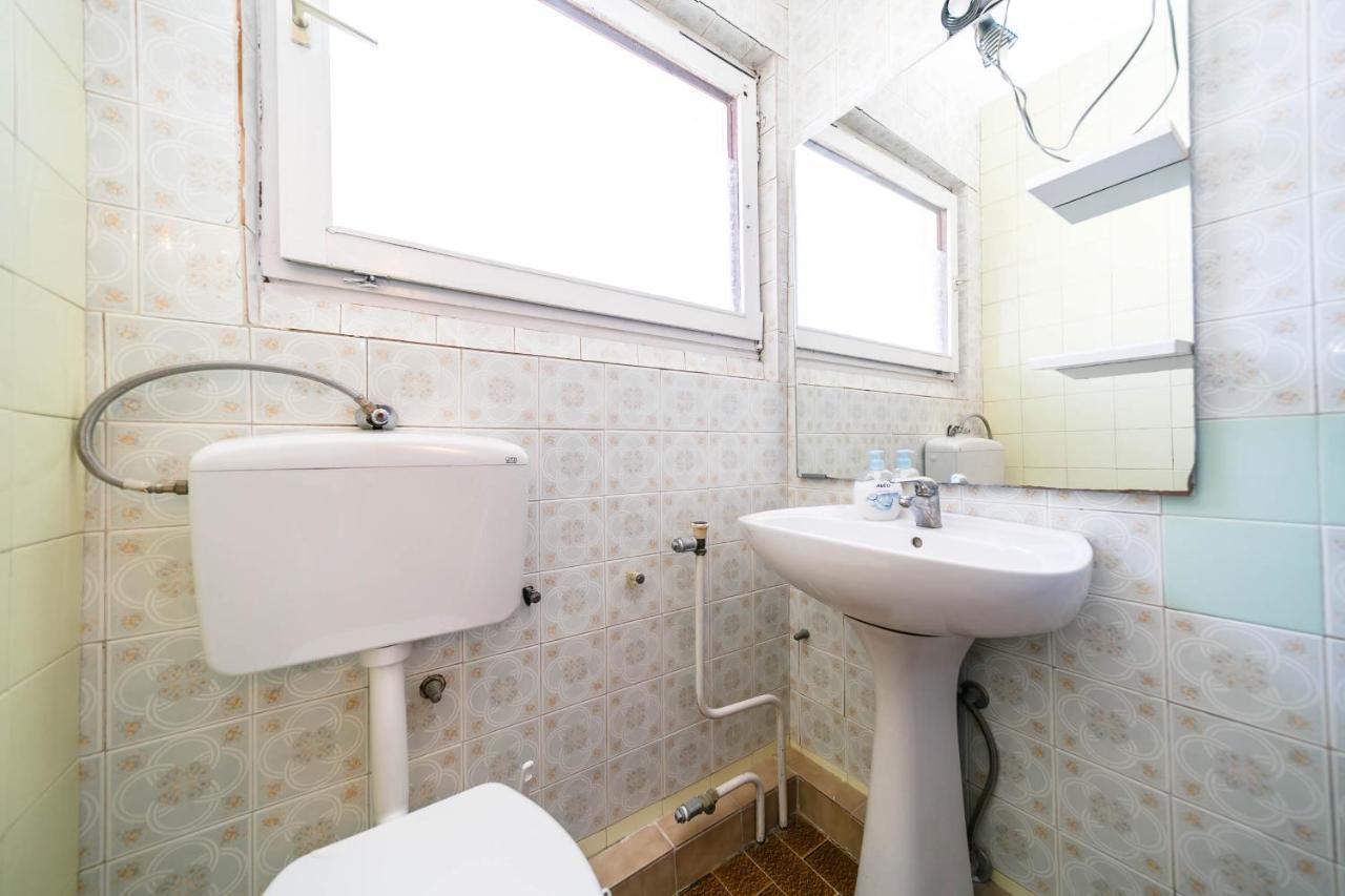 Guesthouse Ivkovic Крк Екстер'єр фото