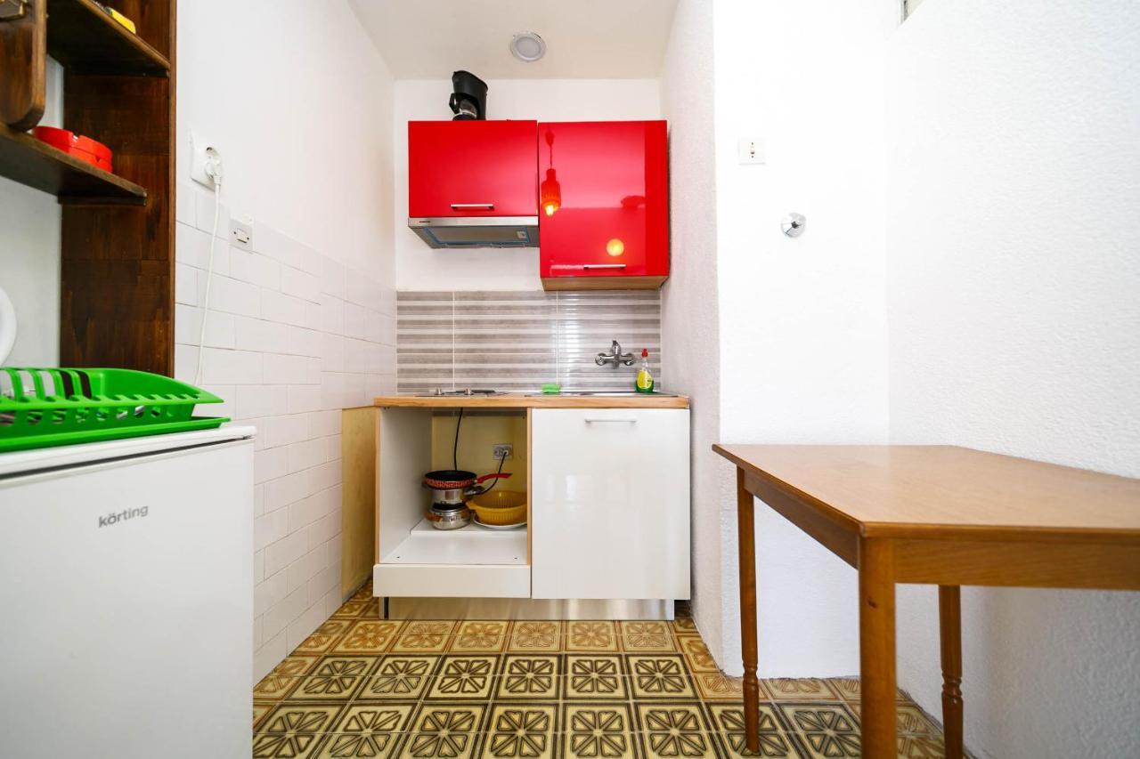 Guesthouse Ivkovic Крк Екстер'єр фото