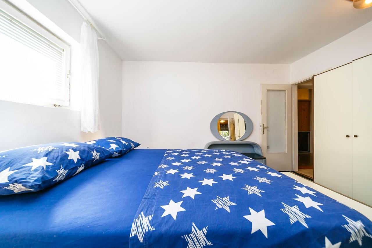 Guesthouse Ivkovic Крк Екстер'єр фото