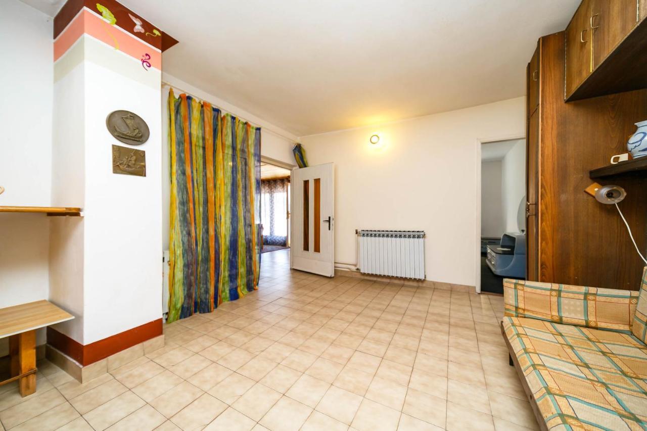 Guesthouse Ivkovic Крк Екстер'єр фото
