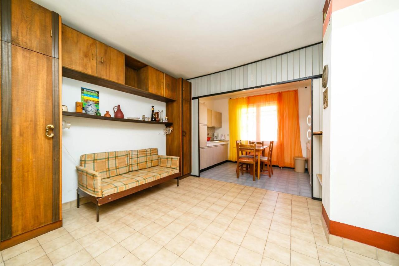 Guesthouse Ivkovic Крк Екстер'єр фото