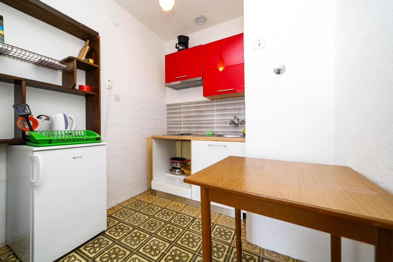 Guesthouse Ivkovic Крк Екстер'єр фото